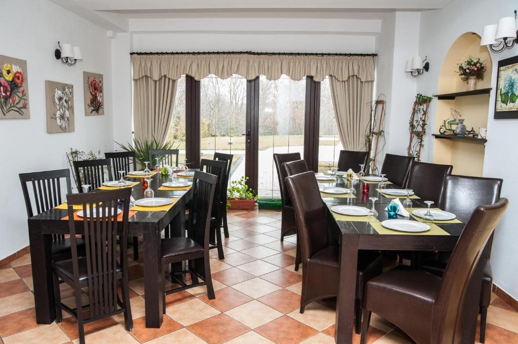 Hotel Magura Verde Bacău Buitenkant foto